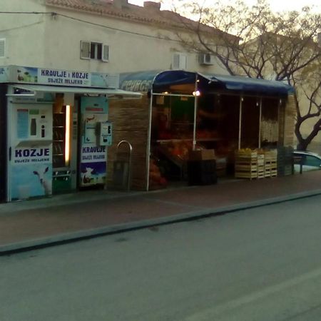 Apartman Anka Makarska Buitenkant foto